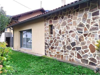 Maison traditionnelle - 150 m² - 6 pièces