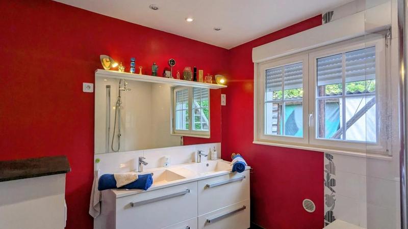 Maison - 191 m² - 8 pièces