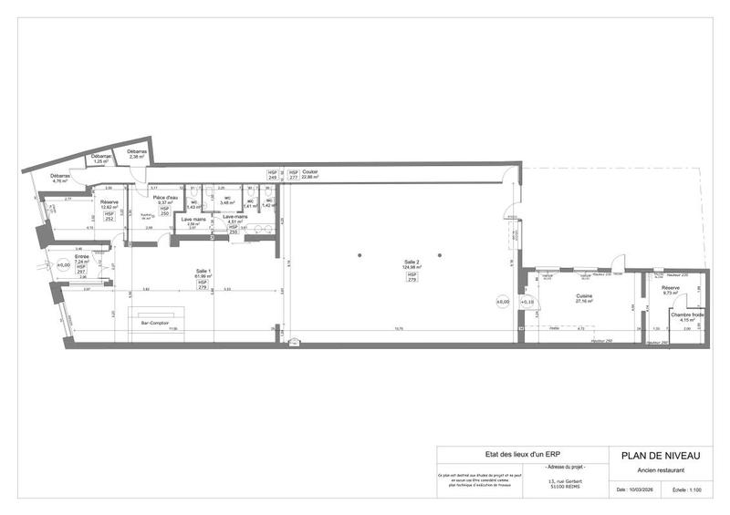 Local commercial - 303 m²