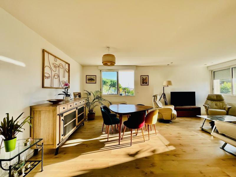 Appartement - 72 m² - 3 pièces