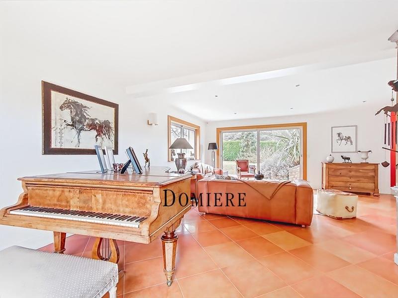 Maison contemporaine - 200 m² - 8 pièces