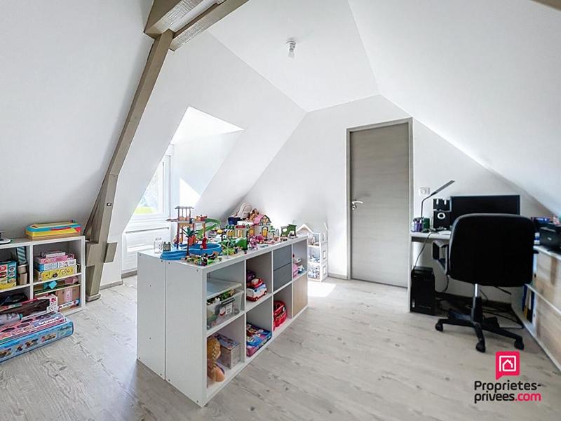 Maison - 185 m² - 7 pièces