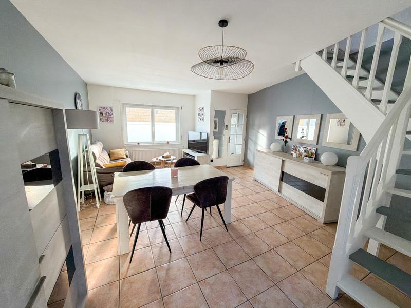 Maison - 80 m² - 4 pièces