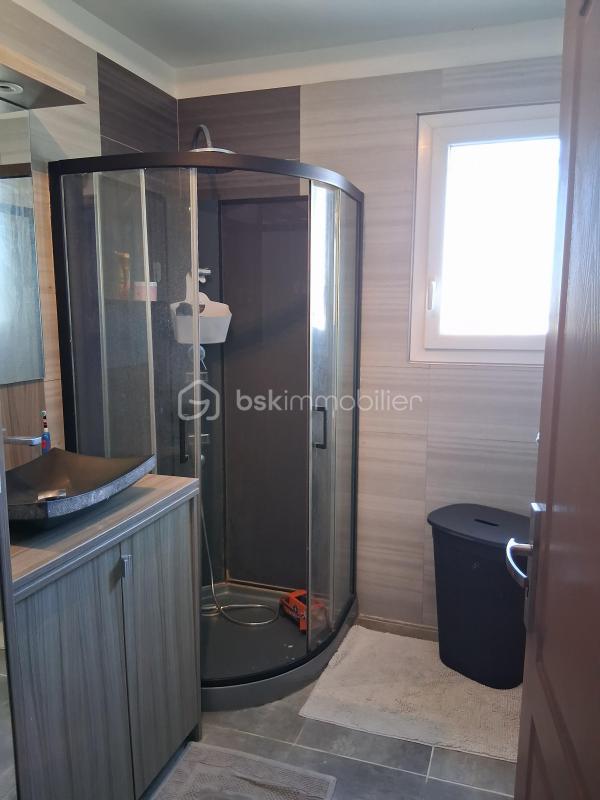 Villa - 122 m² - 4 pièces