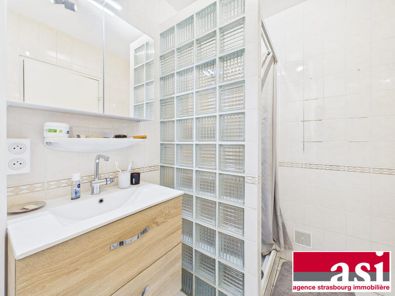 Appartement - 75 m² - 3 pièces