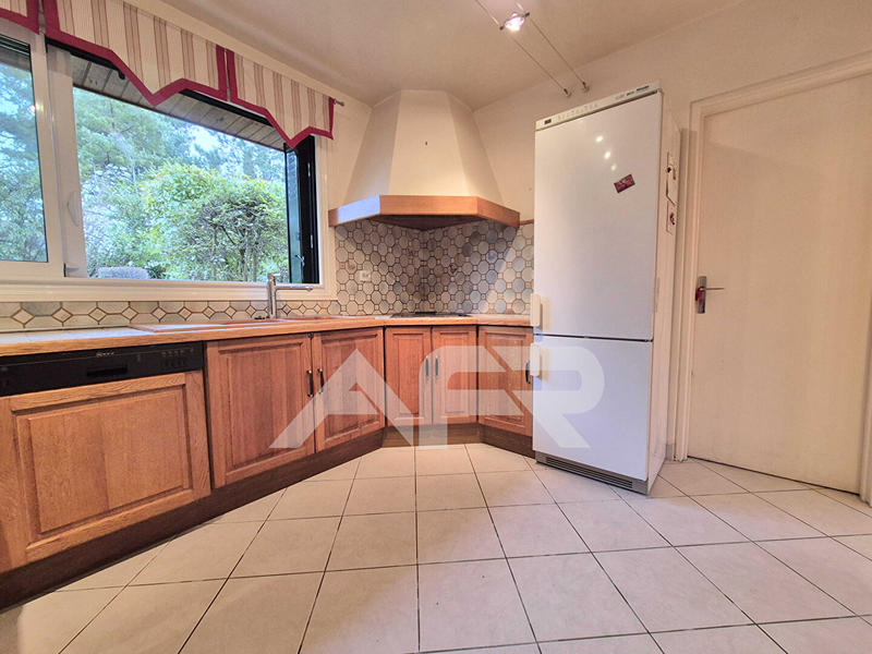 Maison - 112 m² - 6 pièces