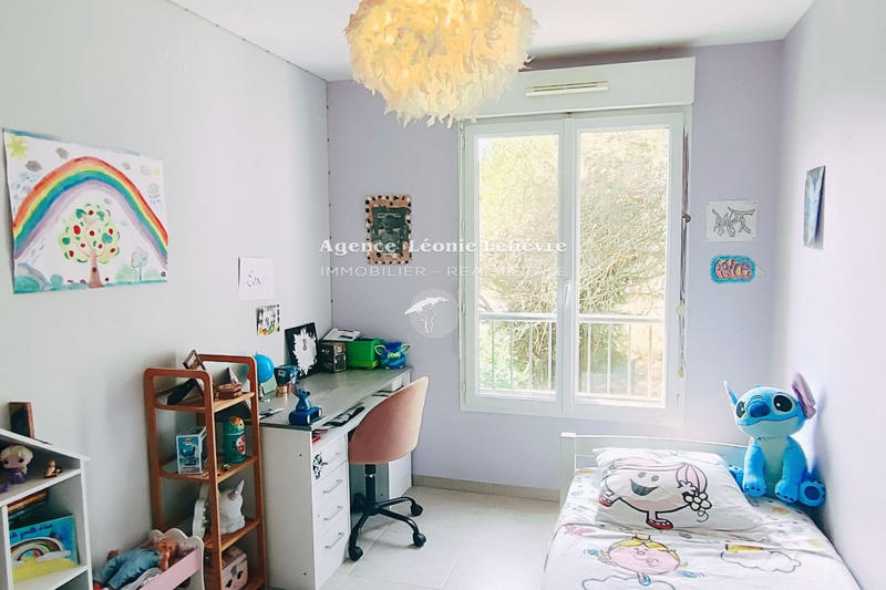 Appartement - 75 m² - 4 pièces