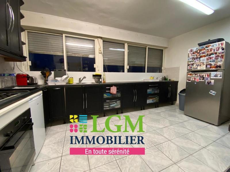 Appartement - 115 m² - 5 pièces