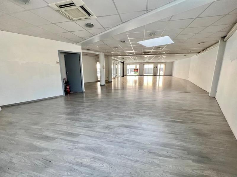 Local d'activités - 162 m² - 2 pièces