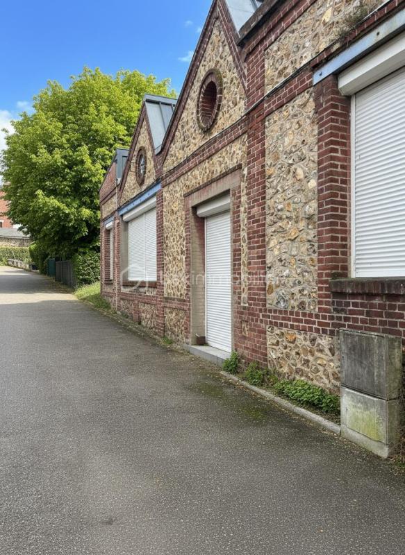 Local commercial - 220 m² - 7 pièces