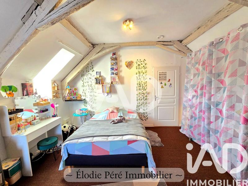 Maison - 300 m² - 10 pièces