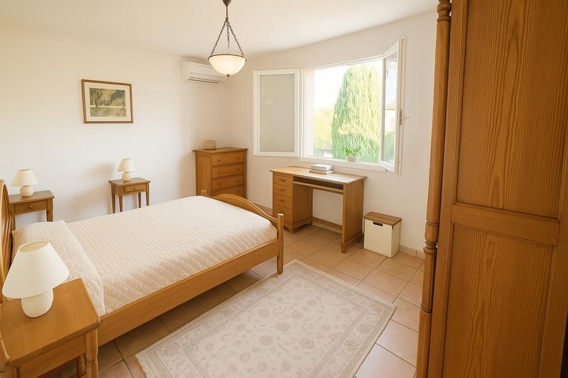 Maison - 182 m² - 7 pièces