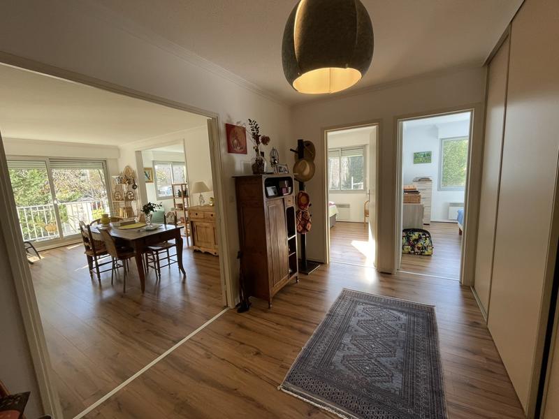 Appartement - 85 m² - 4 pièces