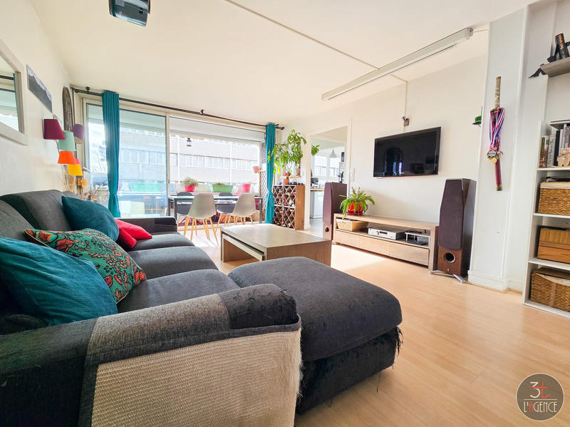 Appartement - 70 m² - 4 pièces