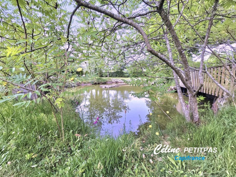 Terrain constructible - 1 240 m²