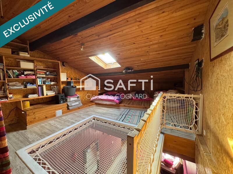 Maison - 153 m² - 8 pièces