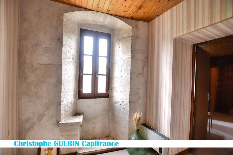 Maison - 230 m² - 9 pièces