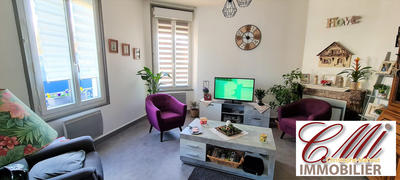 Appartement - 80 m² - 4 pièces