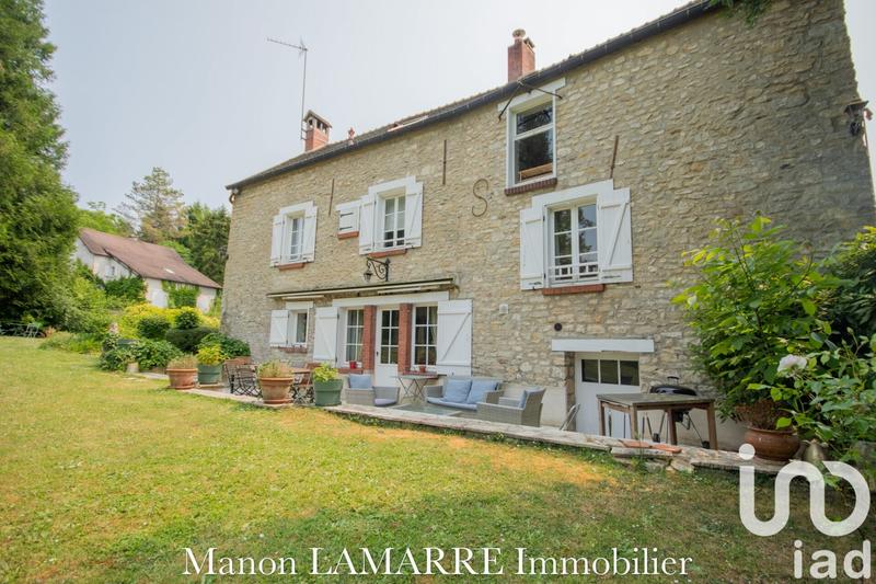 Maison - 332 m² - 13 pièces