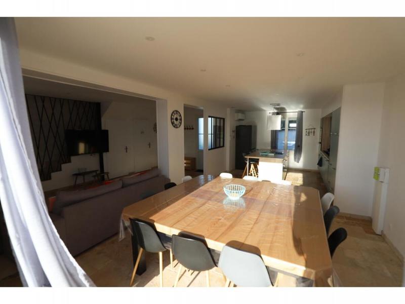 Maison - 121 m² - 5 pièces