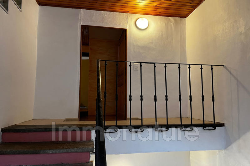 Maison - 202 m² - 3 pièces