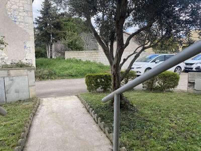 Villa - 80 m² - 4 pièces