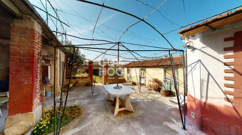 Maison - 187 m² - 5 pièces