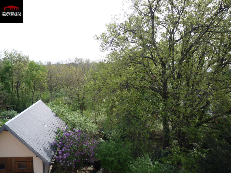 Maison - 260 m² - 10 pièces