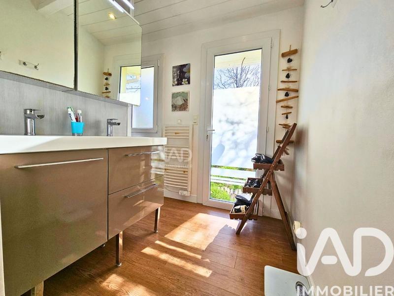 Maison - 92 m² - 4 pièces