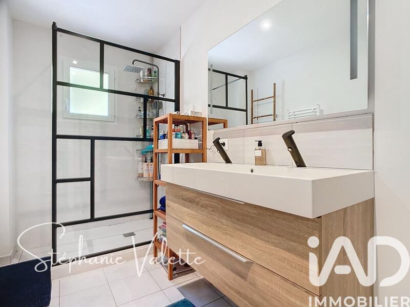 Maison - 83 m² - 4 pièces