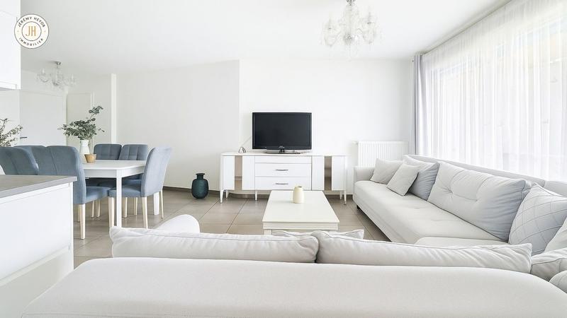 Appartement - 82 m² - 4 pièces