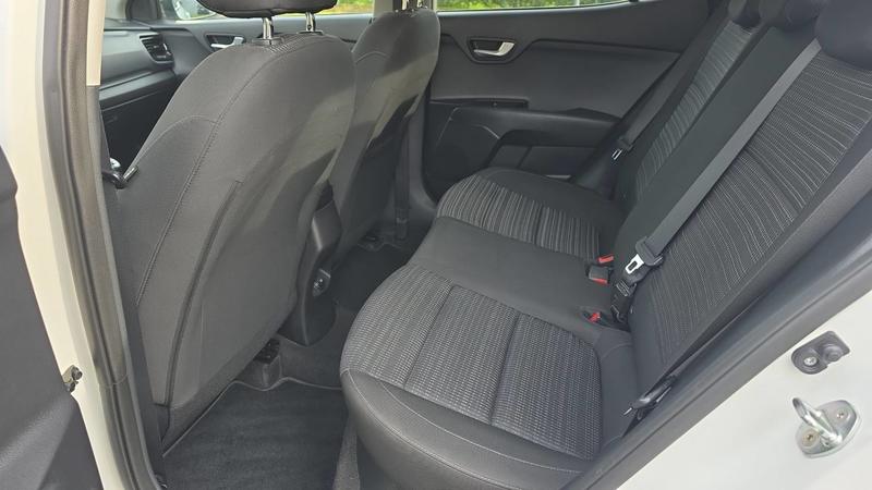 Kia Stonic 1.0 t-GDi 120 Design Business