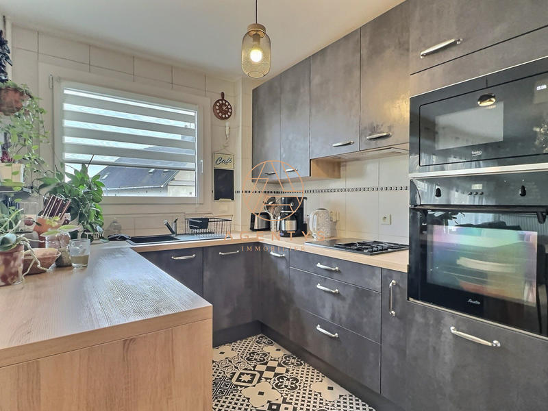 Appartement - 64 m² - 3 pièces