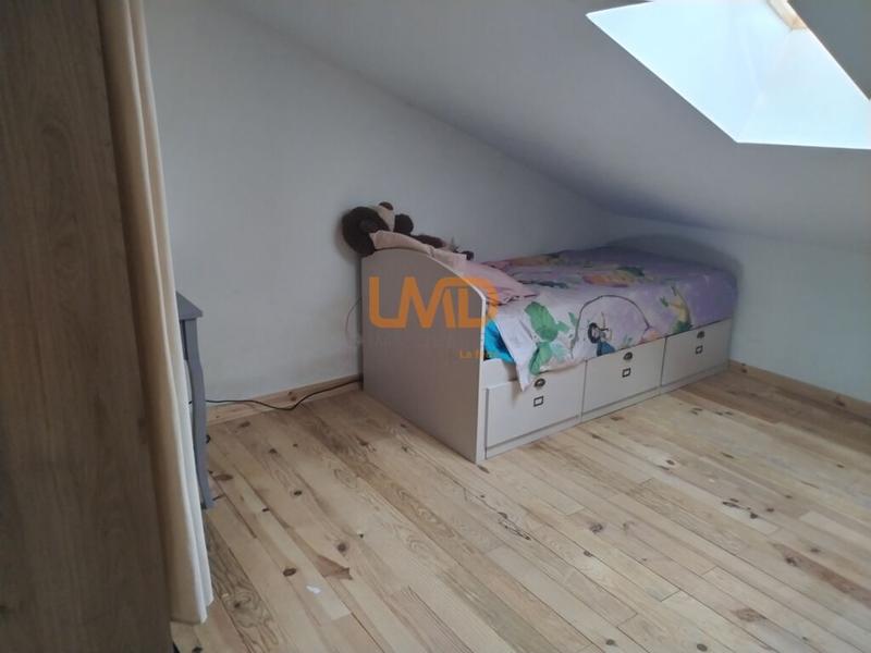 Maison - 195 m² - 8 pièces