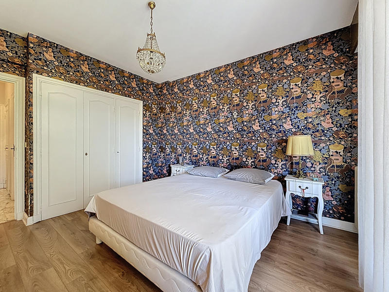 Appartement - 104 m² - 4 pièces