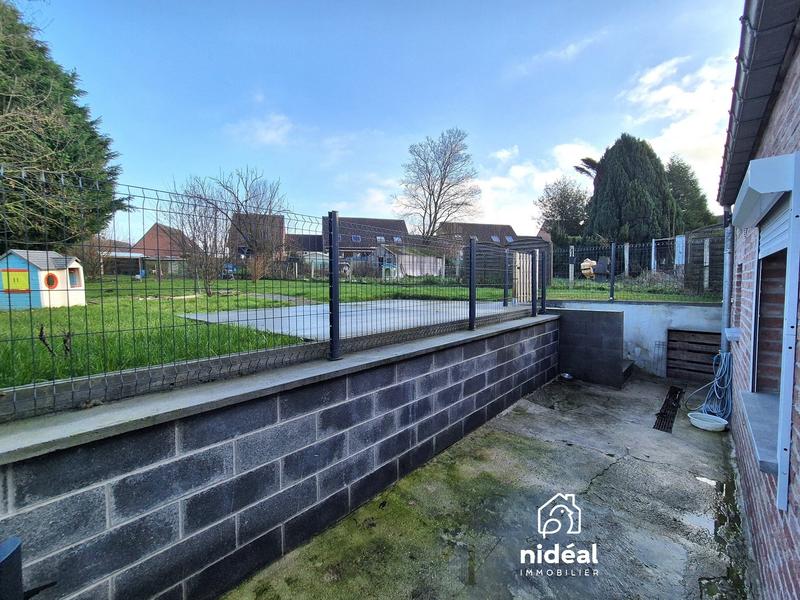 Maison - 99 m² - 4 pièces