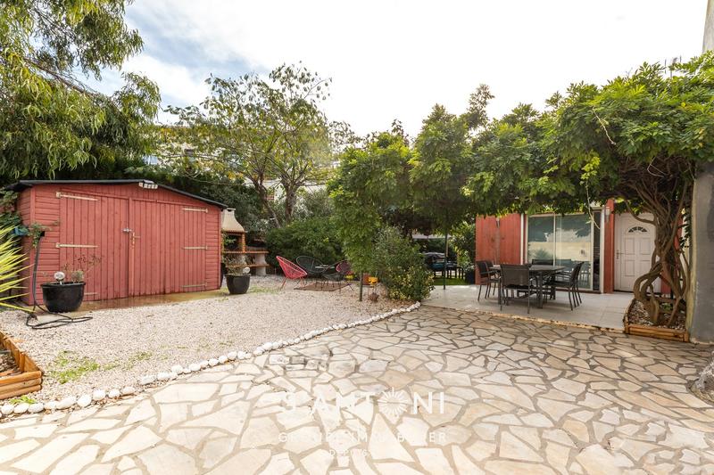 Maison - 176 m² - 5 pièces