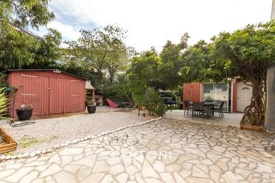 Maison - 176 m² - 5 pièces