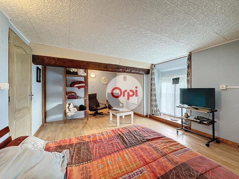 Maison - 161 m² - 5 pièces