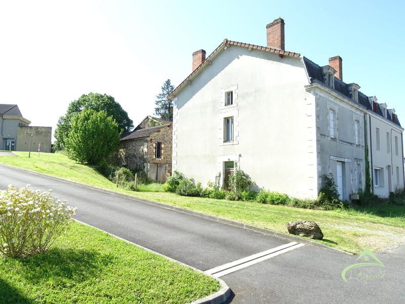 Maison ancienne - 163 m² - 7 pièces