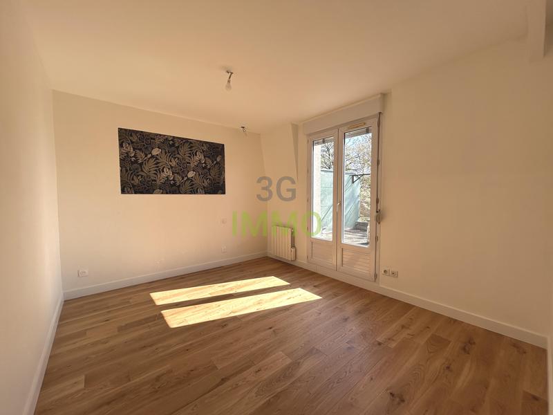 Appartement - 80 m² - 3 pièces