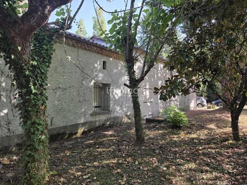 Maison - 206 m² - 10 pièces