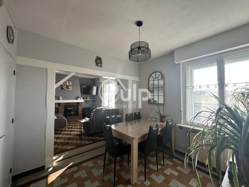 Maison - 85 m² - 5 pièces