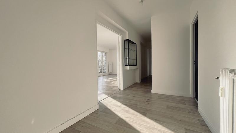 Appartement - 96 m² - 3 pièces