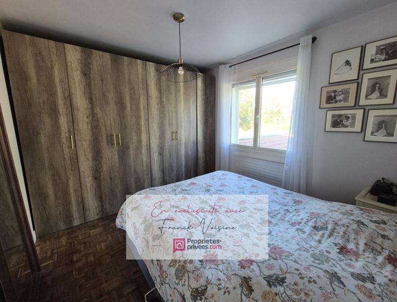 Maison - 102 m² - 7 pièces