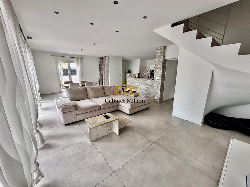 Villa - 124 m² - 5 pièces