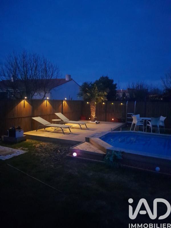 Maison - 95 m² - 4 pièces