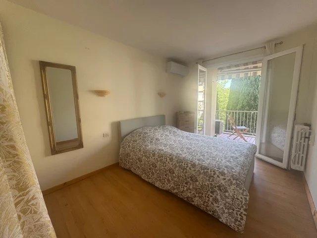 Appartement - 72 m² - 4 pièces
