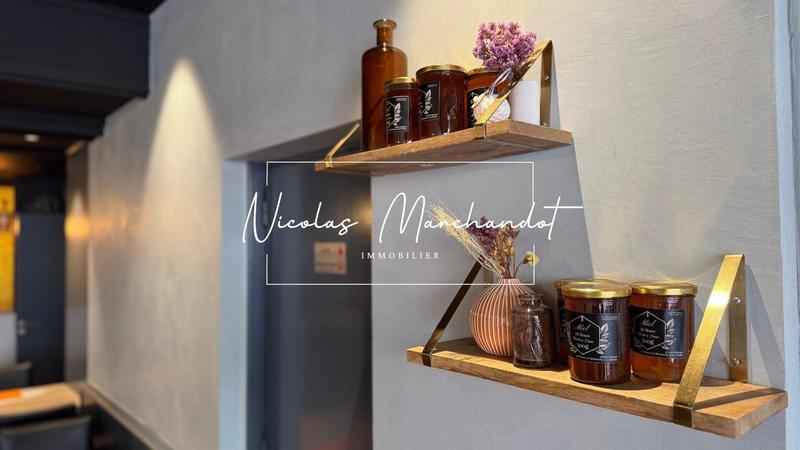 Local commercial - 110 m² - 1 pièce