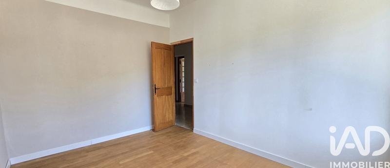 Appartement - 90 m² - 3 pièces